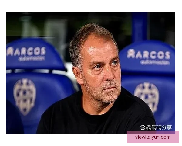 拉什福德技术细节拆解，展现其在场上的表现稳健与战术应用分析。