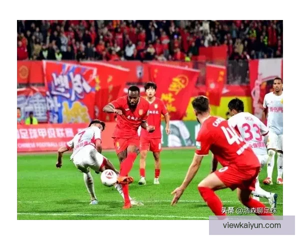 中超赛季视频集锦：近期比赛精彩回放与球队表现分析