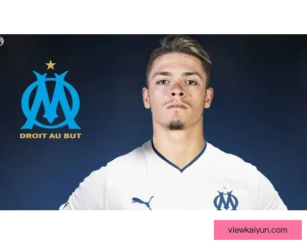 维蒂尼亚战术适配性持续提升，中场作用愈发关键